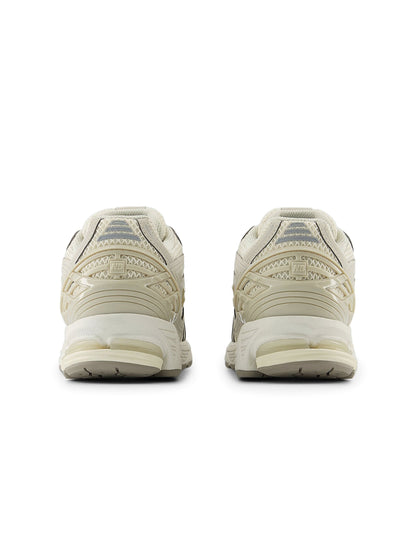 New Balance Mens 1906 Sneakers - Beige