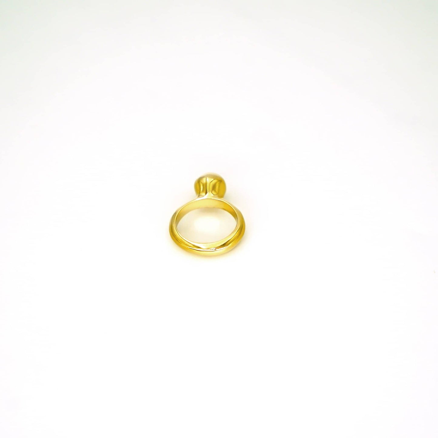 Solitaire Ball Ring | Nyundo