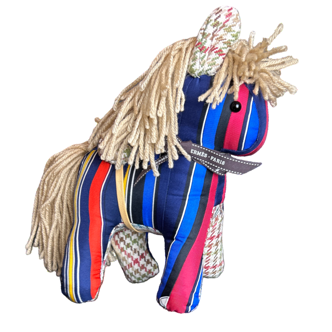 Couvertures et Tenues du Jour Vintage Silk Scarf Noble Pony