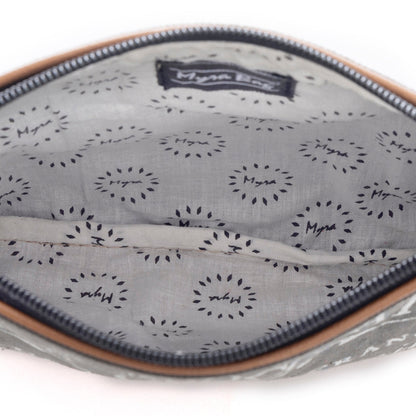 Chocolatier Pouch