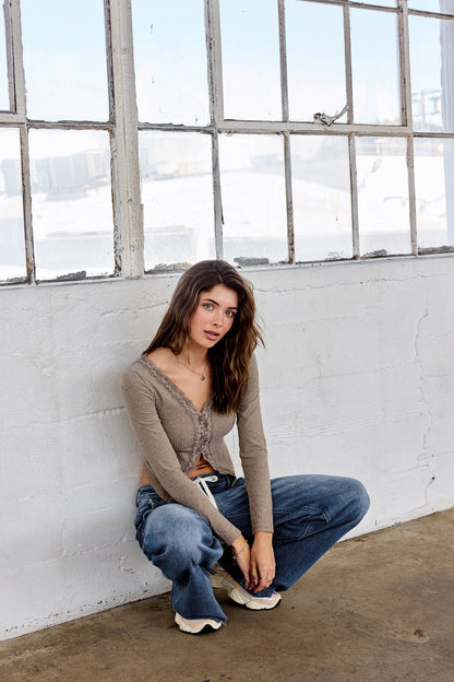 Super High Rise Relaxed Wide Leg Jeans with Waist String
