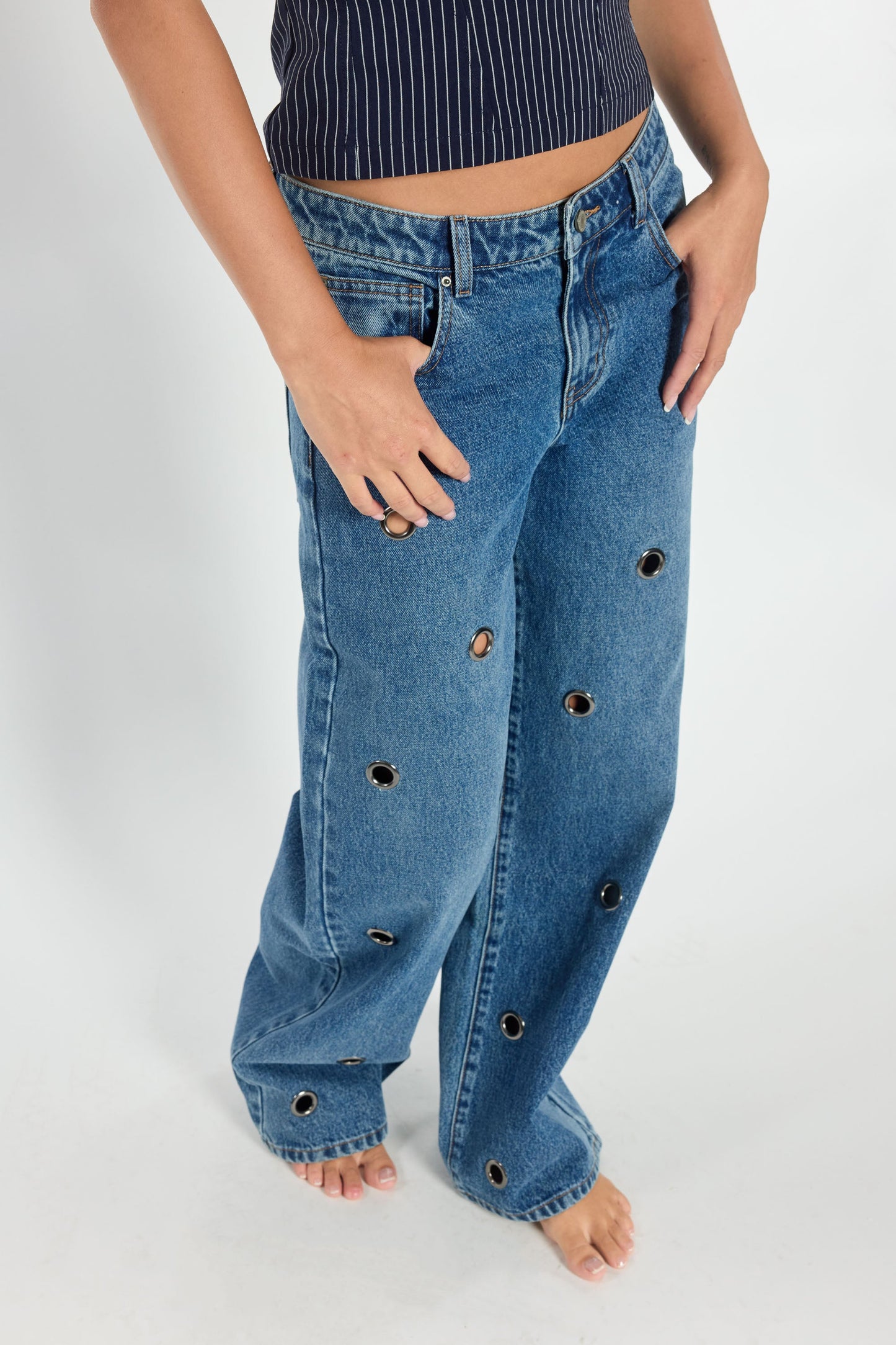 Low Waist Wide Leg Jeans with Big Eyelet Detail
