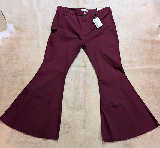 Zenana Plus High Rise Western Bell Bottom Jeans – Burgundy