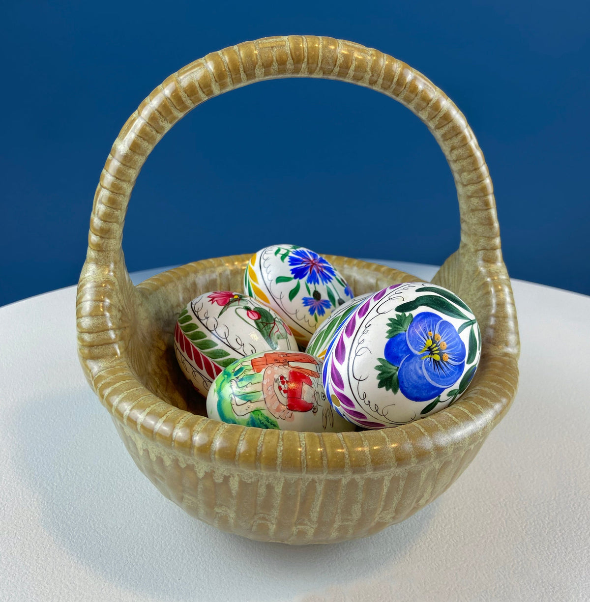 Ceramic Egg Basket. Gold Brown Serving Bowl or Modern Farmhouse Serving Dish. Decorative or Utalitarian. Housewarming Gift. Easter Decor.