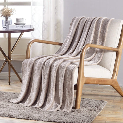 Dama Flannel Fleece Blanket