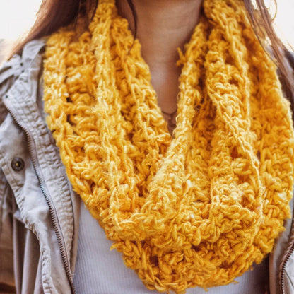 Elderidge Ribbed Banana Cowl Crochet Kit