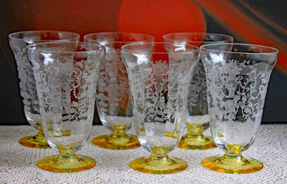 Vintage Contour Clear by Fostoria Crystal Juice Glasses with S Shaped Stem. Set of Five Small Stemware. Collectible Glassware. Fine Dining.