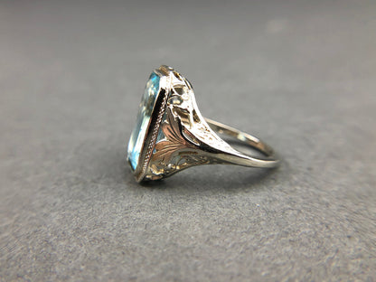 Art Deco 14k Gold 5ct Sky Blue Topaz Ring