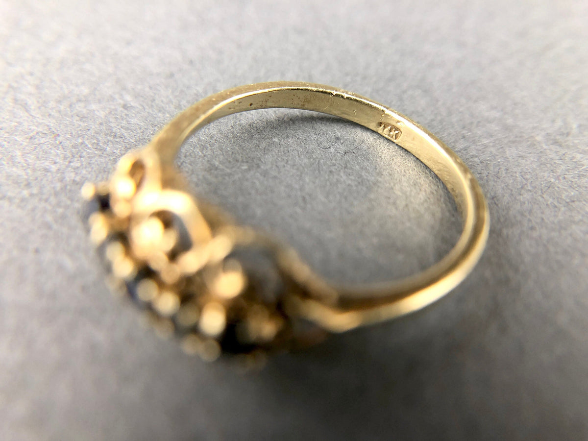 Vintage 14k Gold Sapphire Filigree Ring. Elegant Ring / Gift for Her.