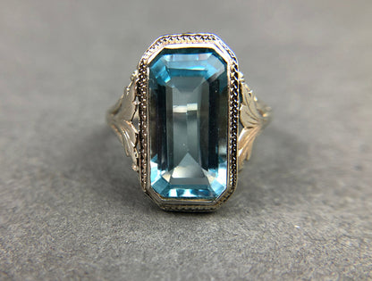 Art Deco 14k Gold 5ct Sky Blue Topaz Ring
