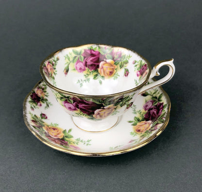 Royal Albert Dessert Plate in Old Country Roses Motif