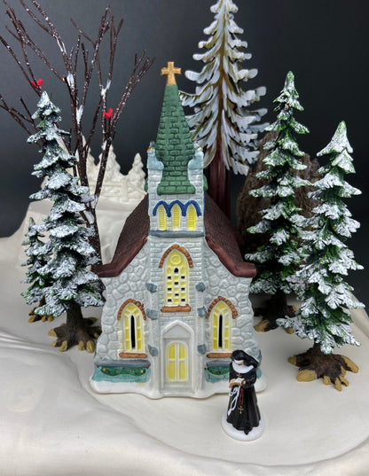 Ivy Glen Church by Department 56. Dicken's Village Series. Porcelain Illuminated House.  Christmas Village Accessories.