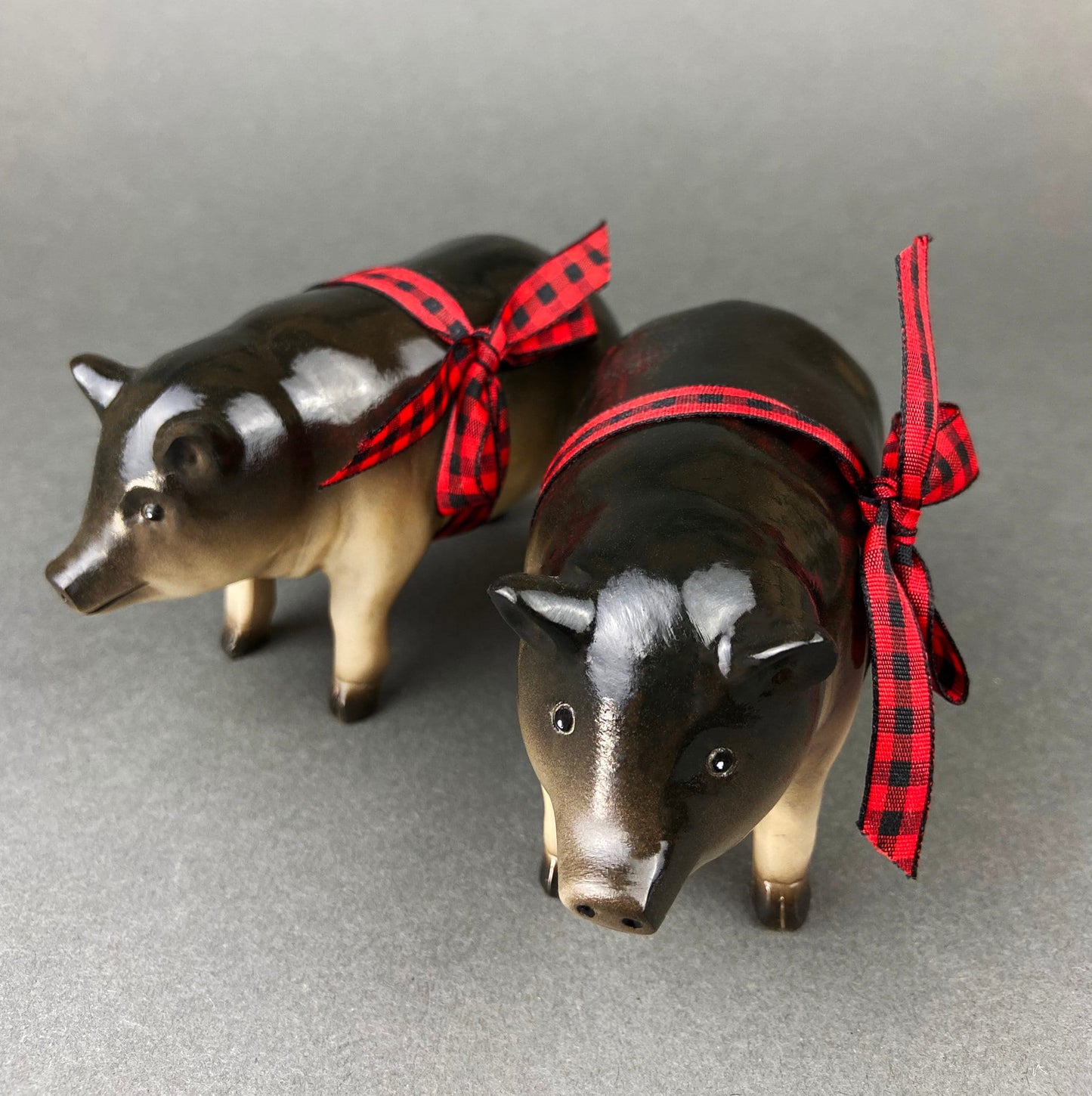 Pig Figurines Collectible Resin Pigs with Red Bows