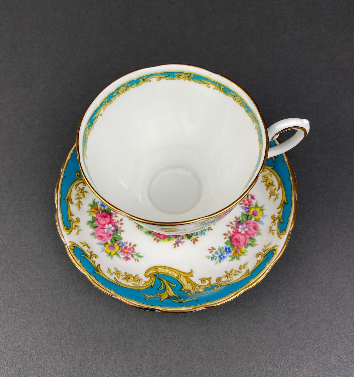 Vintage Tuscan Naples Tea Cup and Saucer. Fine English Bone China. Made in England.