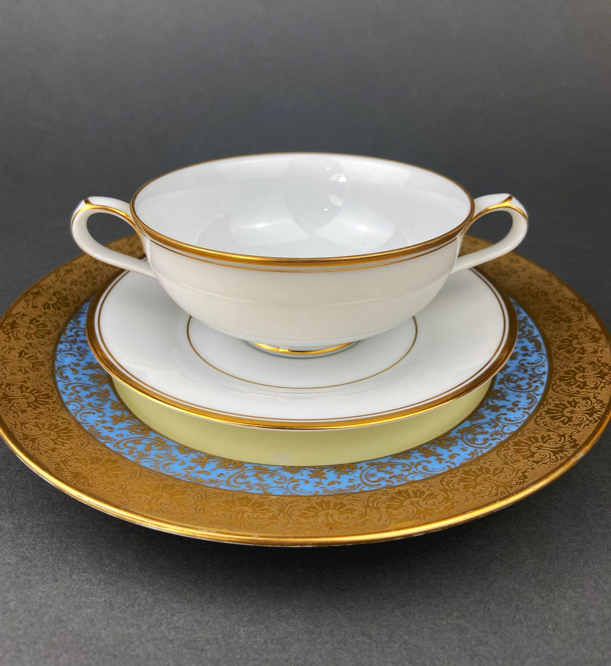 Noritake Allison Tea Set: Gold Band China Cups and Saucers (Set of Five)