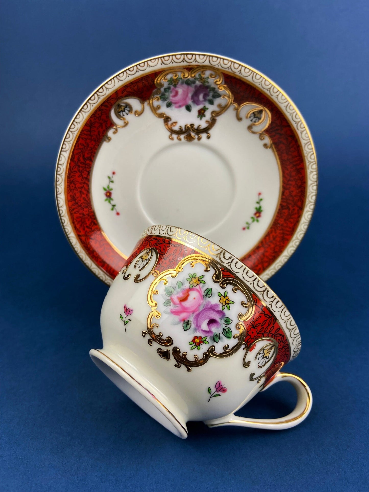 Vintage Teacup and Saucer. Hand Painted in Occupied Japan. Fine Bone China.