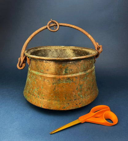 Antique Copper Cauldron. Large Hand Pounded Bucket with Wrought Iron Handle. Hand Hammered Fire Wood Scuttle. Rustic Home Decor.