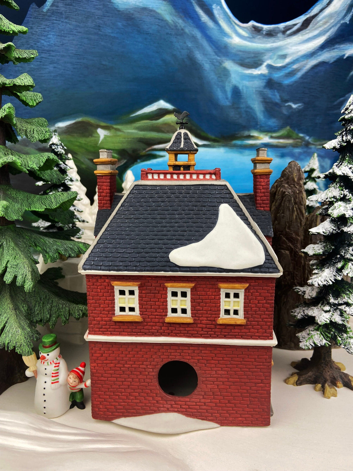 Department 56 Dickens Village Boarding School: 150th Anniversary Edition