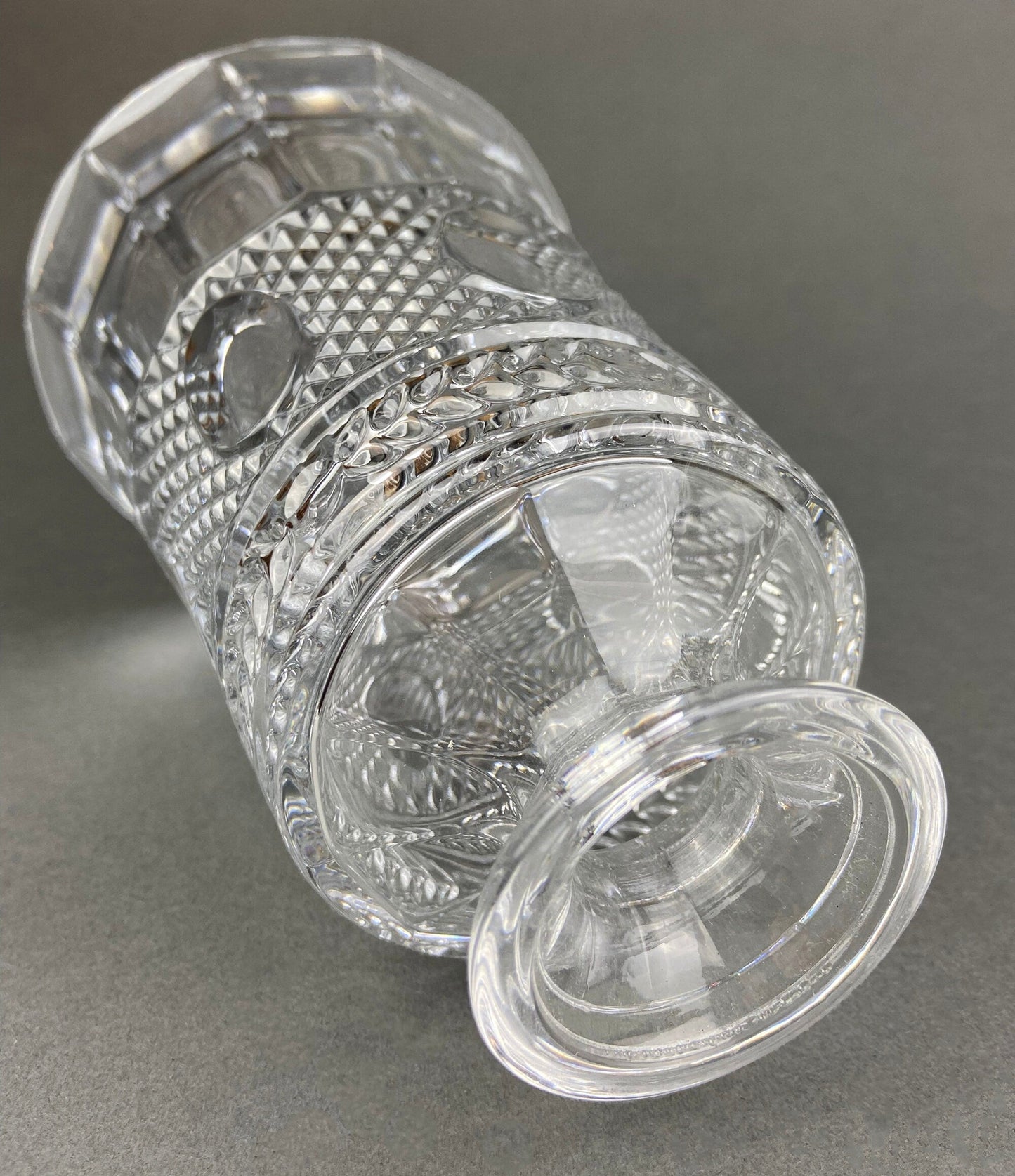 Green Crystal Decanter with Clear Stopper. Minimal Crystal Carafe. Office Decor. Social Club Decor. Men Cave Accessory. Gift for Dad.