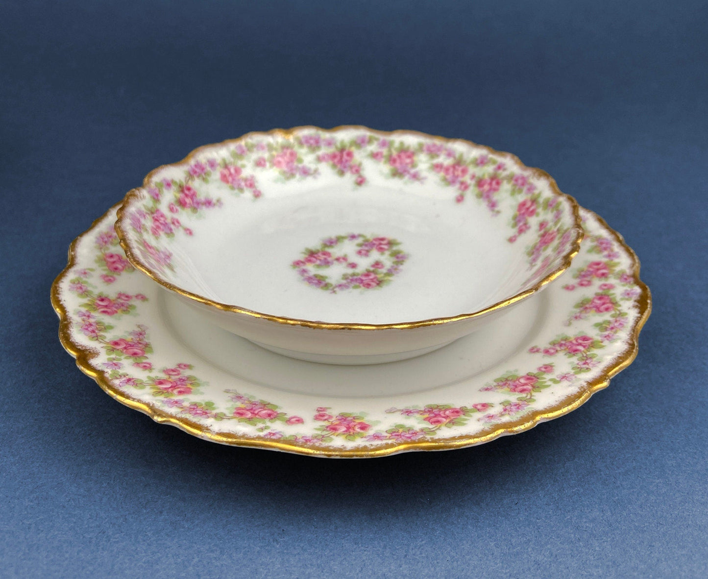 Berry Bowls by Limoges Elite. Set of Eight Berry Bowls. 5 inch Serving Bowls with Pink Roses & Scalloped Rim.