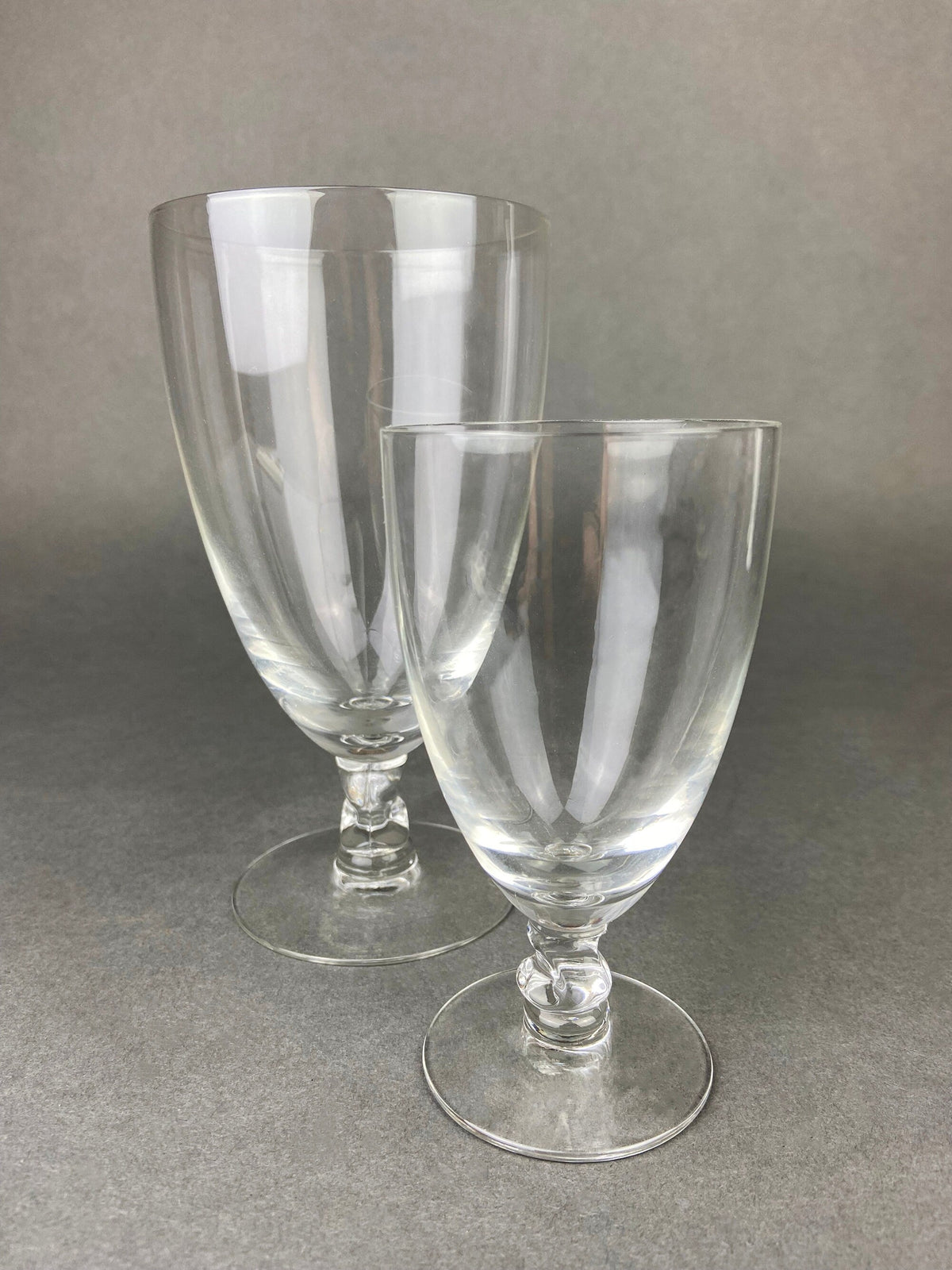 Vintage Contour Clear by Fostoria Crystal Juice Glasses with S Shaped Stem. Set of Five Small Stemware. Collectible Glassware. Fine Dining.