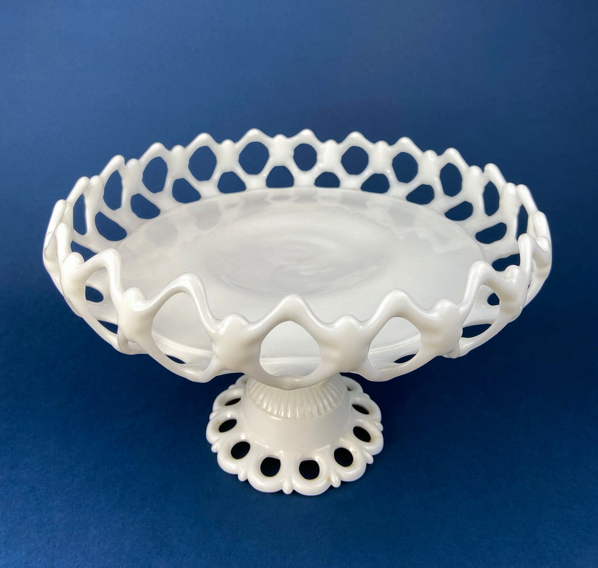 Westmoreland Milk Glass Pedestal Fruit Bowl. Doric Pattern with Lace Edge. 10" in Diameter.  Table Centerpiece.