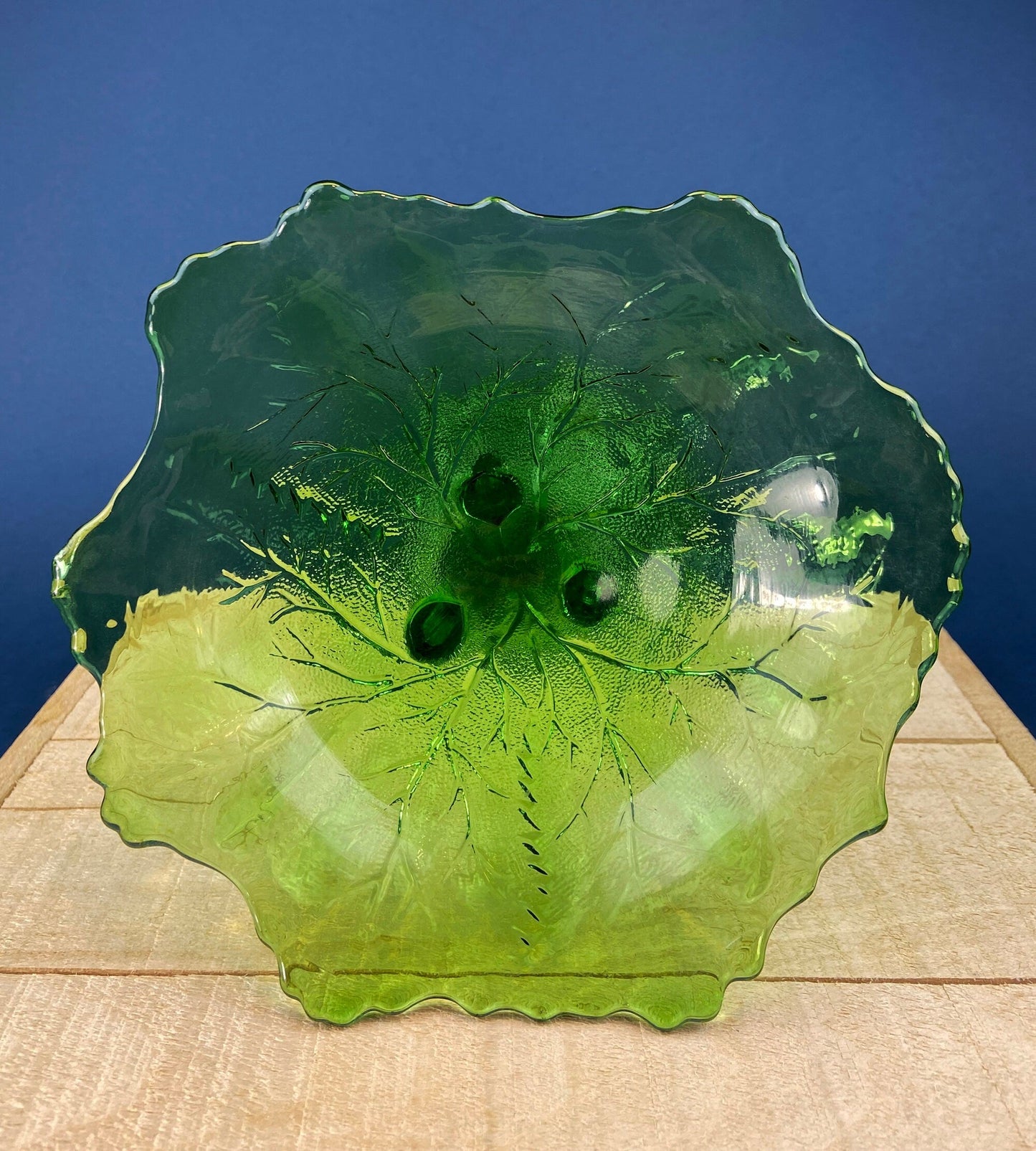 Green Glass Compote Shaped Like a Tree. Vintage Footed Serving Dish with Stem Shaped like a Tree Trunk. Fruit Stand. Table Centerpiece.