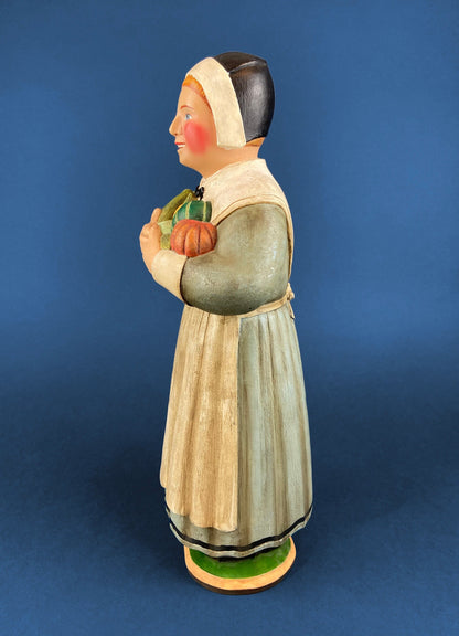 Large Pilgrim Woman Figurine. Our Town Collection by Leo Smith for Dept 56. Hand-Painted Statuette Signed by Artist. Gift for Him or Her.