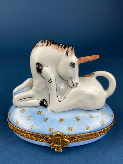 Tea Time Porcelain Limoges Box. Miniature Tea Setting, Tea/Coffee Pot & Cups with Floral Motif. Made in France. Highly Collectible.