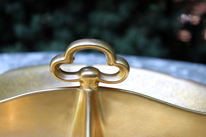 Pickard Divided Bowl with Embossed Rose and Daisy Pattern Over 24 Karat Gold