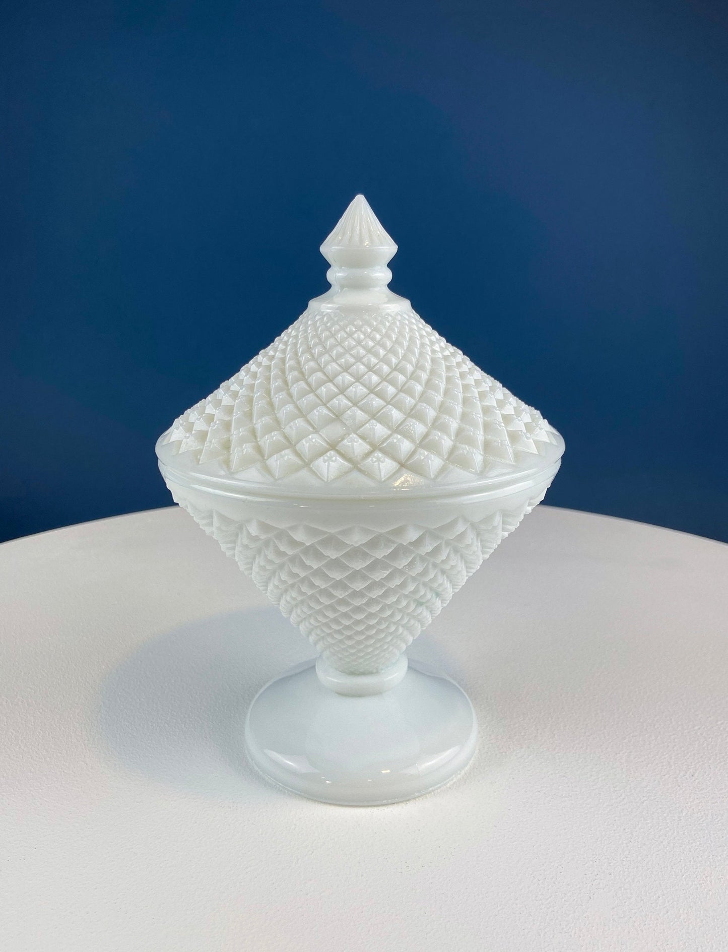 Milk Glass Bowl with Lid. Diamond Pattern, Cone Shaped Bowl with Cover. Trinket Compote for Dresser Top, Bathroom Accesories, Candy Dish.