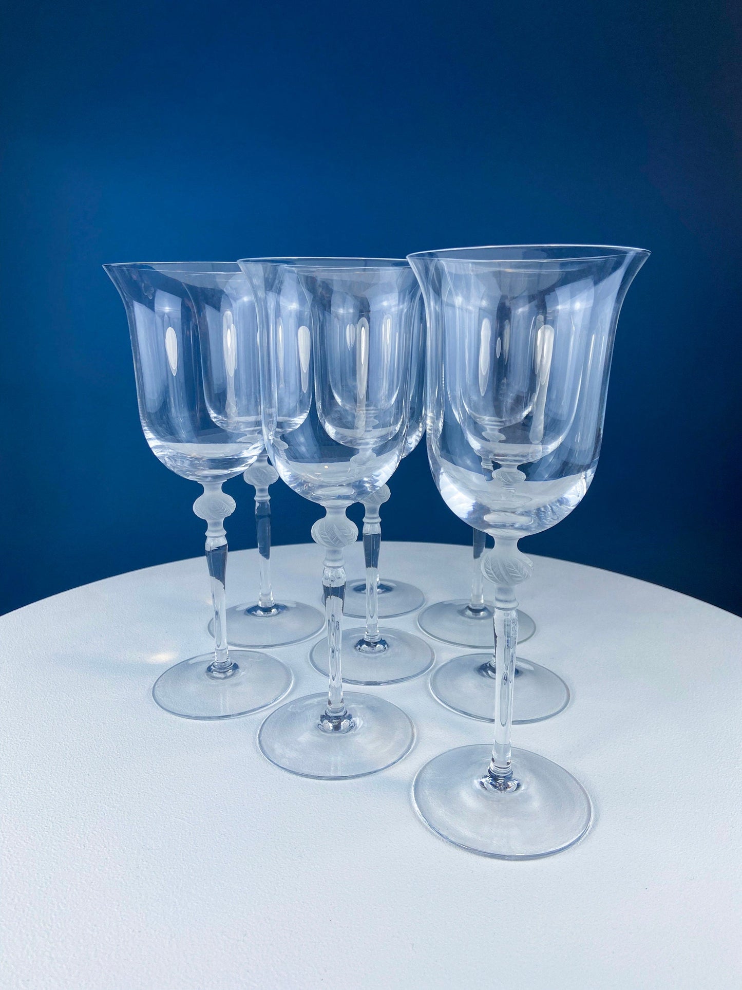 Clear Crystal Wine Goblets with Frosted Leaf Ball on the Stems. Stunning Sasaki Isabelle 8" Glassware. Long Ping. Set Of 10.