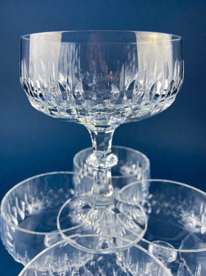 Clear Crystal Wine or Water Goblets with Frosted Leaf Ball on the Stems. Stunning Sasaki Isabelle 9" Glassware. Long Ping. Set Of 10.