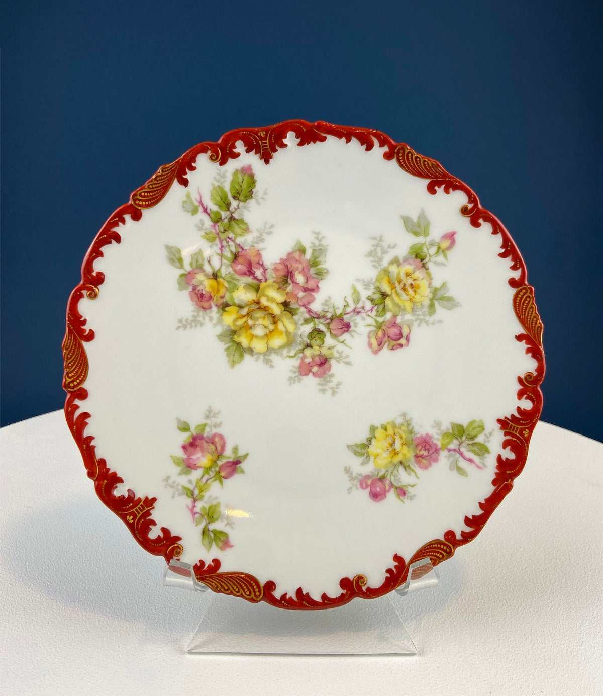 Oval Haviland Limoges Platter with Scalloped Edge. Stunning Porcelain Serving Dish. Wild Roses Motif. French Country. Serviceware.