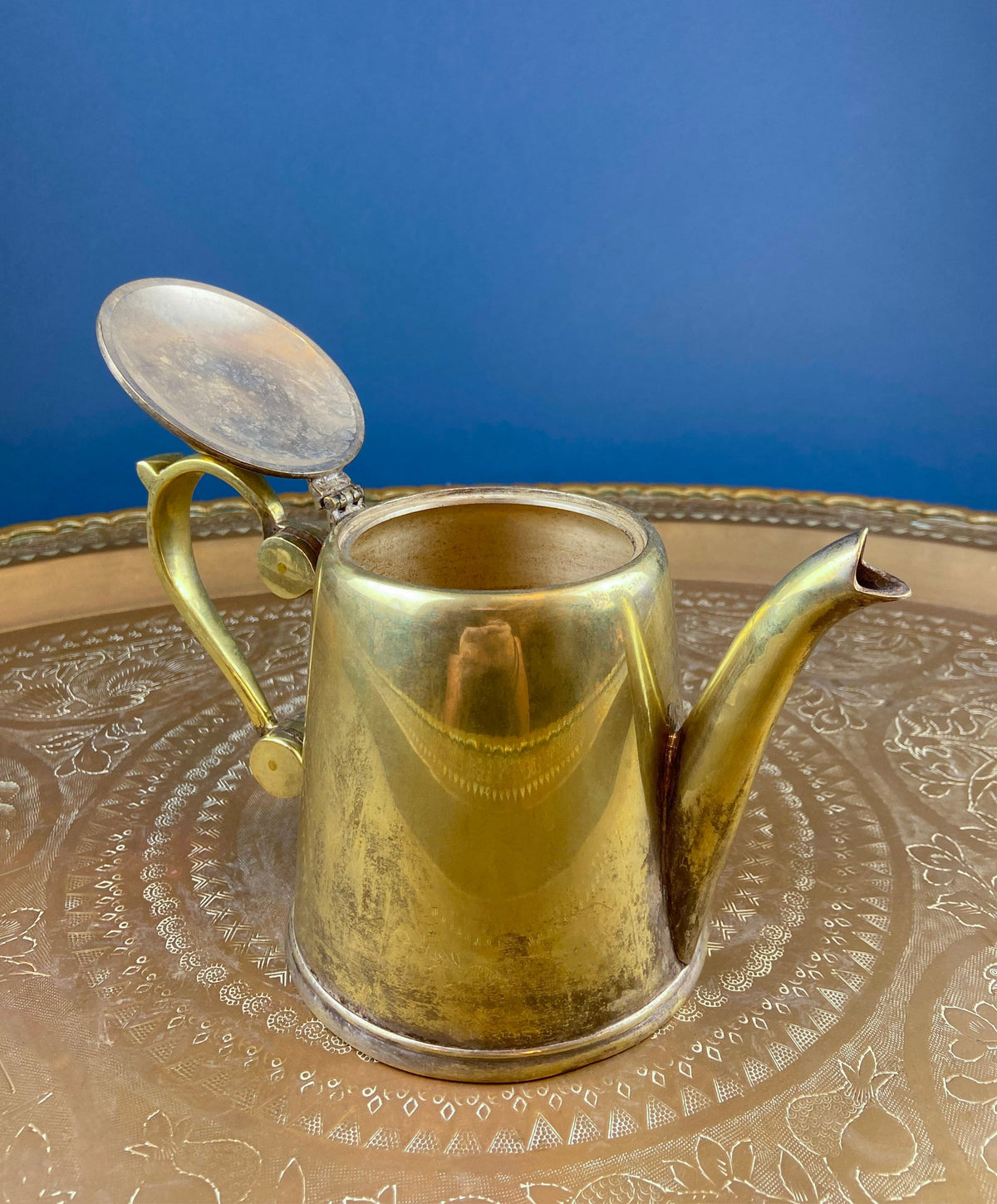 Antique Brass TeaPot or Coffee Pot. Vintage Gifts.