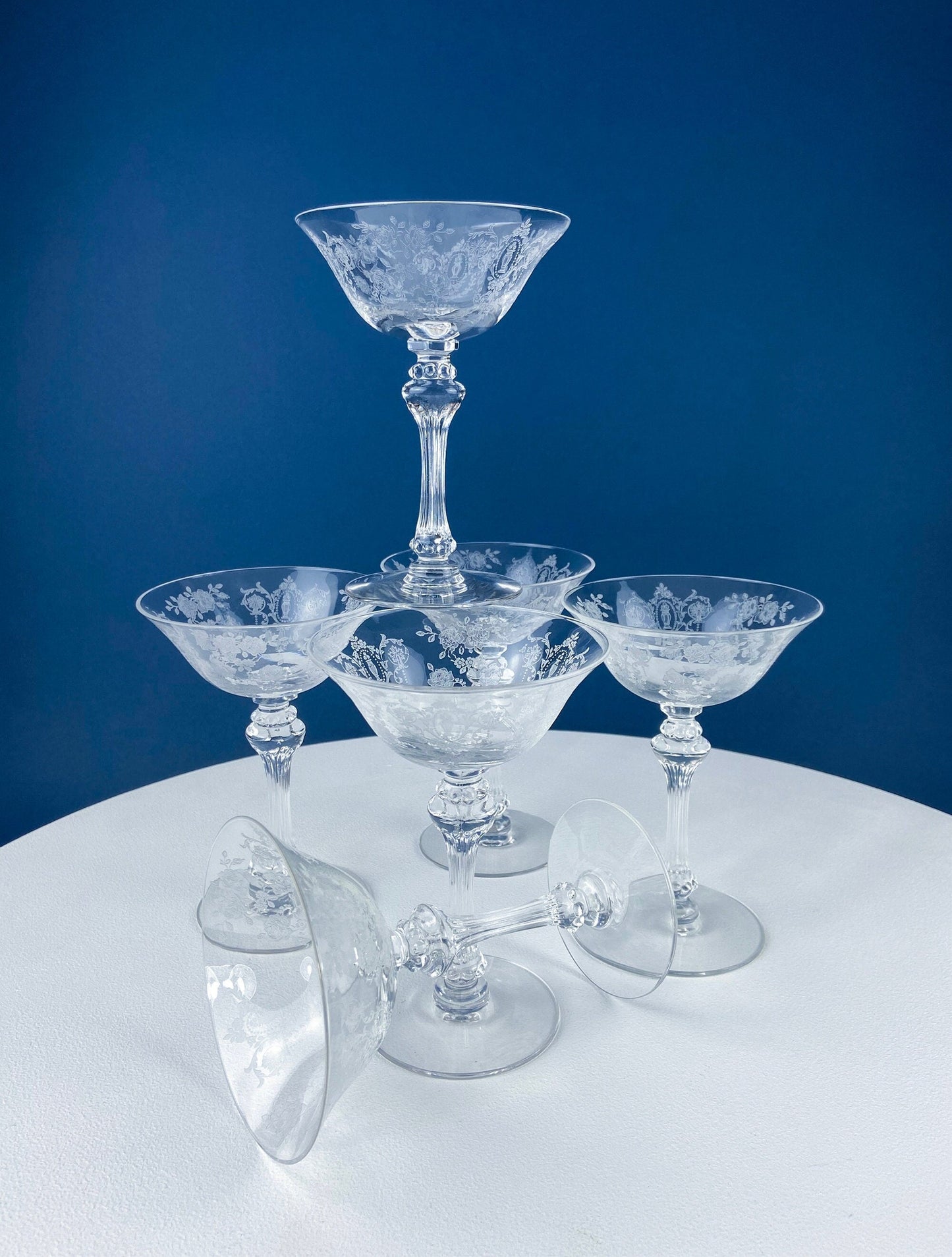Vintage Tiffin Franciscan Champagne Stemware. Cherokee Rose Motif. Set of 8 Stunning Etched Champagne Glasses. Fine Dining. Fancy Barware.