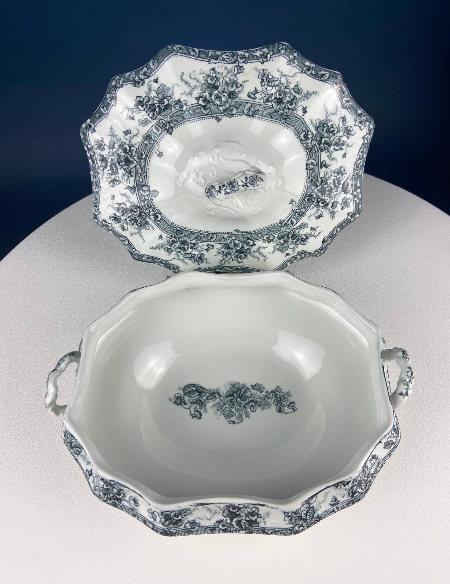 Antique Wedgwood Porcelain Tureen. Oval Soup Serving Dish with Black/White Motifs and Reliefs. Scalloped Edges. Family Dining. Holiday.