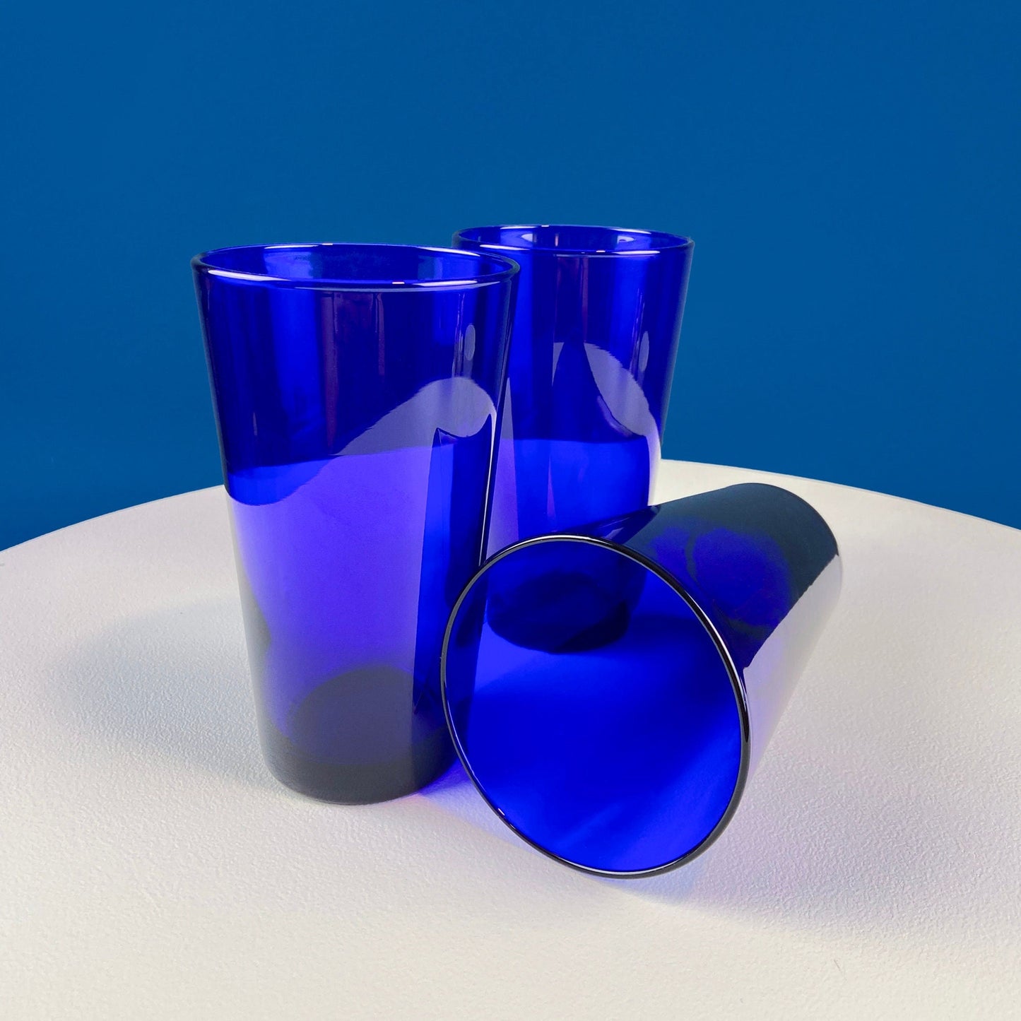 Modern Topaz Stemmed Tumblers. Set of Six Footed Juice Glasses. Blue Kitchen Decor. Dining Room Decor. Collectible Glasses. Wedding Gift.