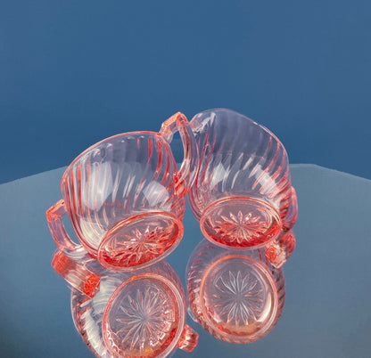 Peach Pink Depression Glass Sugar and Creamer Jars. Elegant Fluted Texture. Art Deco Geometrical Handles. Dining Room Decor. French Countryt
