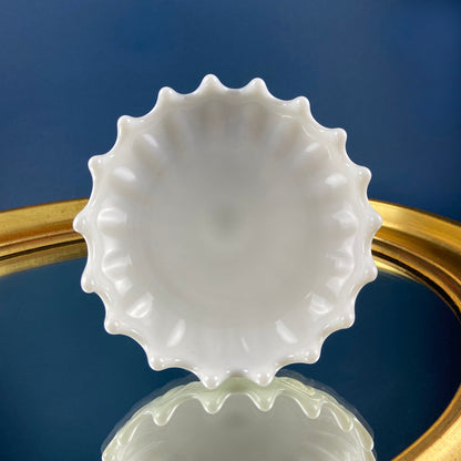 Small Milk Glass Footed Fruit or Candy Bowl with Scalloped Edge. Home Dining Room Kitchen Decor. White Serving Dish. Collectible Milk Glass.
