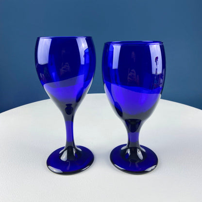 Cobalt Blue Wine Glasses. Set of Four Stemware. Dark Blue Modern Design. Holiday Celebration. Home Dining Room Decor. Gift for Him or Her.