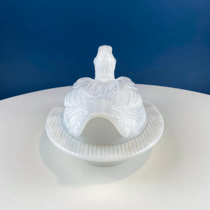 Westmoreland Milk Glass Duck Dish. Vintage Duck Butter or Serving Dish. White Bird Bowl with Cover. Modern Farmhouse. French Country.