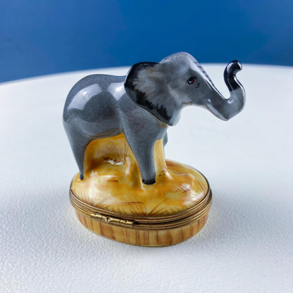 Mom and Baby Rhinos Vintage Retired Limoges Miniature Box. Collectible Porcelain & Brass Trinket Ring Pill Box. African Safari Design.