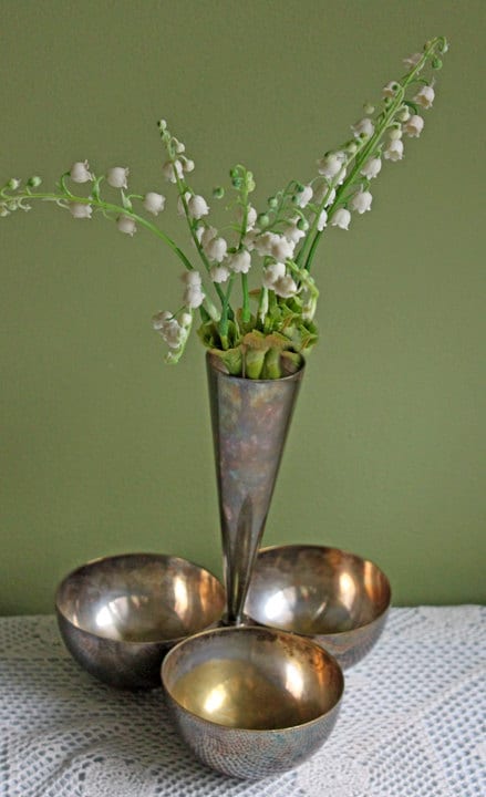 Silver Plated Cluster of Three Serving  Bowls with Vase in Center - by Mesa, Italy
