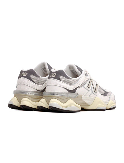 New Balance Mens 9060 Lifestyle Shoes  - White/Grey