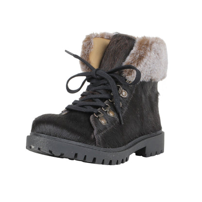 Turbulent Boots