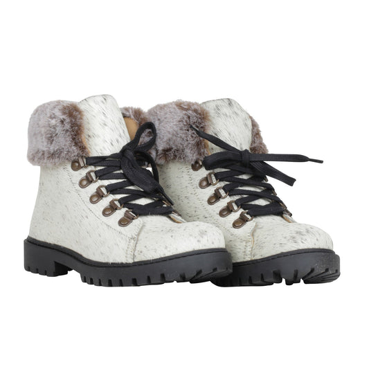Turbulent Boots