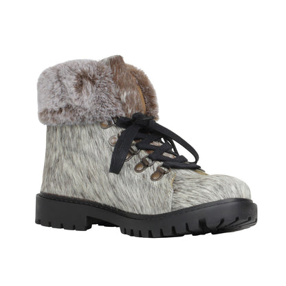 Turbulent Boots