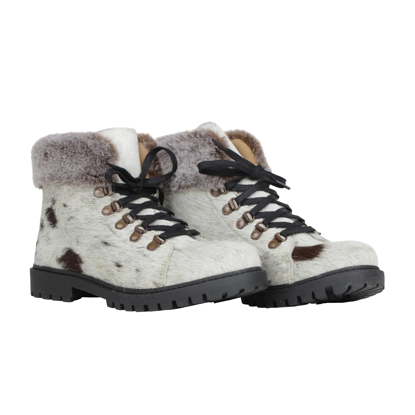 Turbulent Boots