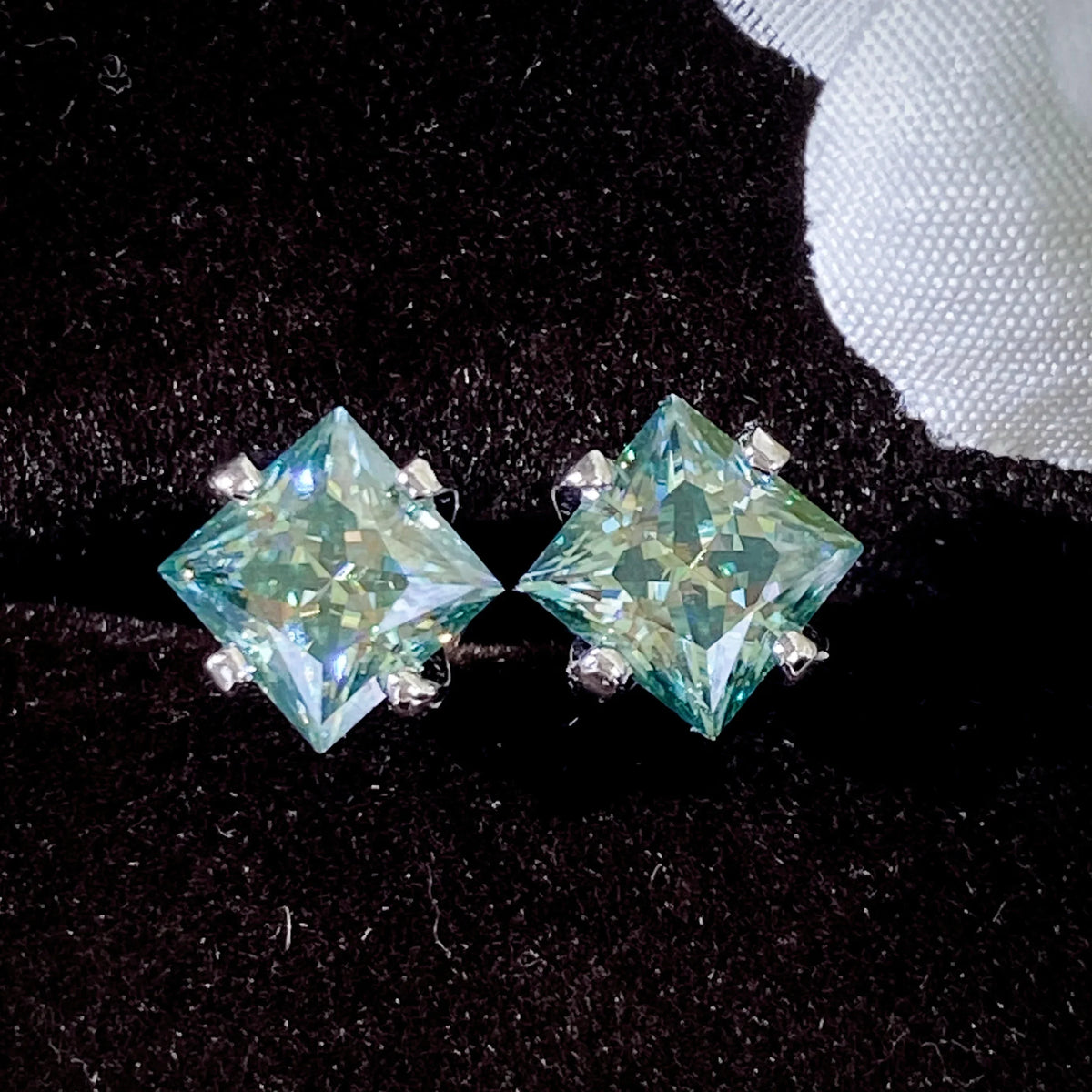 Sterling Silver 925 Green Princess Cut Moissanite Stud Earrings For Women